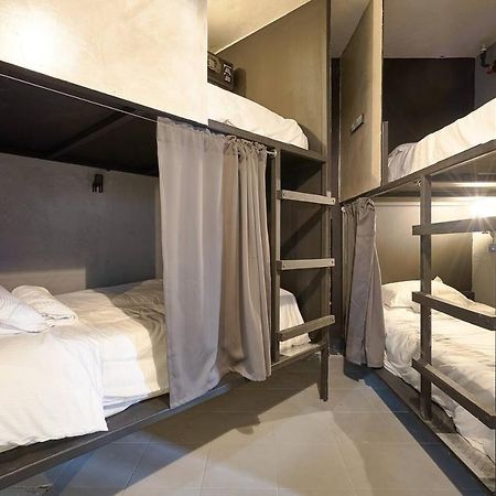 We Hostel And Suites Miraflores By Stand Out Hotels Collection Santo Domingo Exterior foto